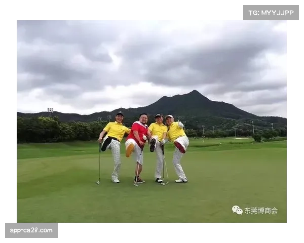 博商汇高尔夫俱乐部晚宴颁奖,钟勇获总杆冠军