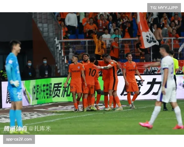 恩里克称下半场调整见效，球队掌控比赛